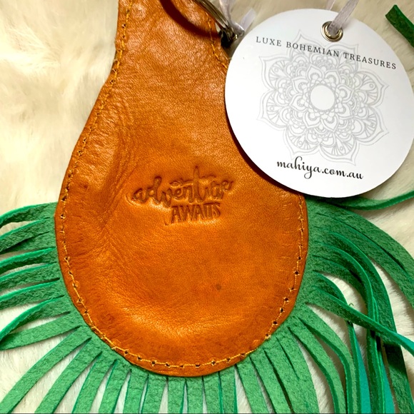 NWT Mahiya oversized cowgirl key ring - Picture 9 of 9